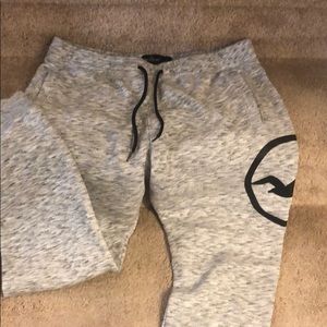 Men’s joggers